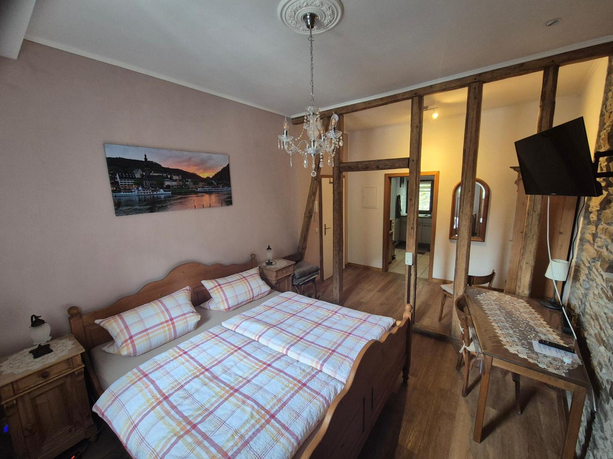 Ferienwohnung Ehemaliges Winzerhaus Cochem Exterior foto